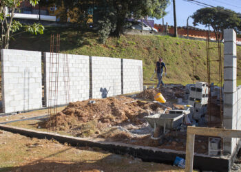 C.E Magali N. V.  Arias ganhará quatro novas salas solário para crianças e um pátio coberto