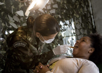 Cotia recebe ação de saúde bucal promovida pelo Exército