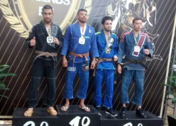 Jiu-Jitsu de Cotia conquista medalhas em competição na capital