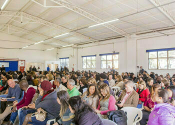 Prefeitura anuncia pagamento de benefícios a profissionais da Educação