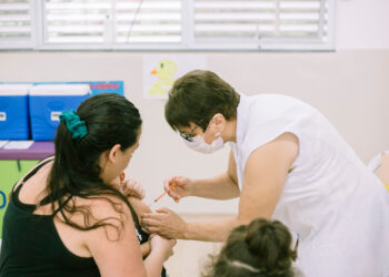 Saúde de Cotia inicia busca ativa de vacinação em creches municipais