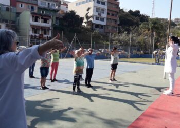 ‘Grupo da Dor’ atende pacientes com histórico de dores crônicas