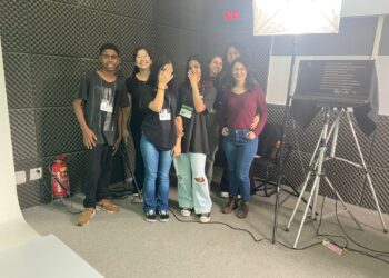 Alunos da EM Samuel da Silva Filho fazem um ‘mini-intercâmbio’ na Secom