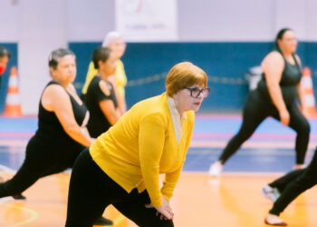 No sábado, 06/04, acontece a Aula Aberta de Pilates Solo no Ginásio de Esportes de Cotia