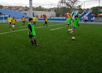 Procuram-se craques: Cotia realiza peneira de Futebol no dia 4 de maio