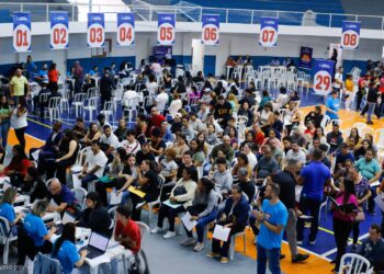 Mutirão do Emprego atendeu 2.900 pessoas com encaminhamentos para entrevistas e contratações