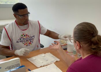 No ‘Dezembro Vermelho’ Cotia realiza ‘Campanha Fique Sabendo’ de conscientização sobre HIV e Sífilis