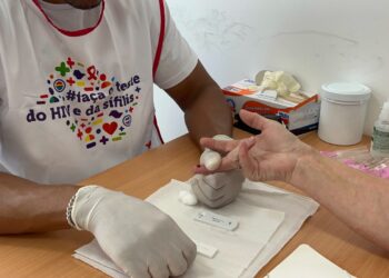 No ‘Dezembro Vermelho’ Cotia realiza ‘Campanha Fique Sabendo’ de conscientização sobre HIV e Sífilis