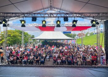 Cotia concluiu editais e contempla 102 projetos de artistas e profissionais da cultura na cidade