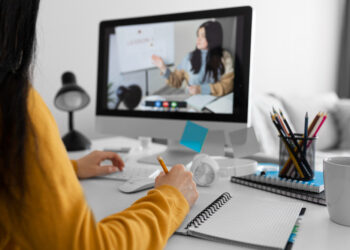 Secretaria de Trabalho e Renda divulga oportunidades de cursos gratuitos em grandes instituições