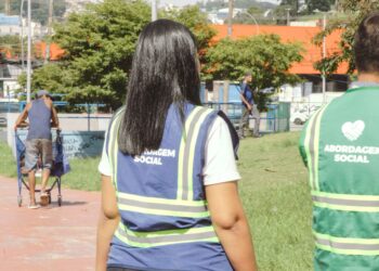 Cotia tem canal on-line para notificação de pessoas em situação de rua