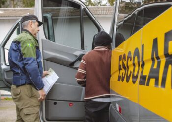 Setram fará dois dias de plantão para vistoria de transporte escolar em Caucaia