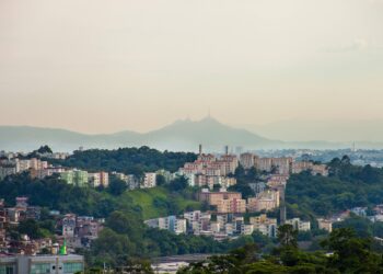 Inscritos em programas habitacionais de Cotia precisam validar o cadastro no sábado, 9, no Ginásio de Esportes
