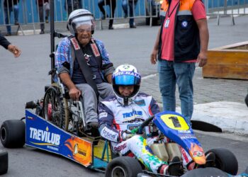 Terceira edição do projeto Kart Terapia mobilizou dezenas de pessoas em Caucaia do Alto