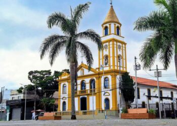 Segunda, 8/09, é feriado municipal e tem programação da padroeira de Cotia na Igreja Matriz