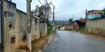 Interdição viária chega a um novo trecho da rua Adriano P. de Oliveira por conta de obras