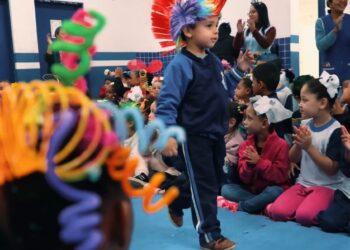 Semana da Criança foi marcada por brincadeiras e muita diversão nas escolas de Cotia