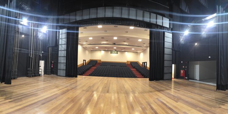 Teatro Municipal Regente Antonio Pio será inaugurado nesta quarta-feira (26)