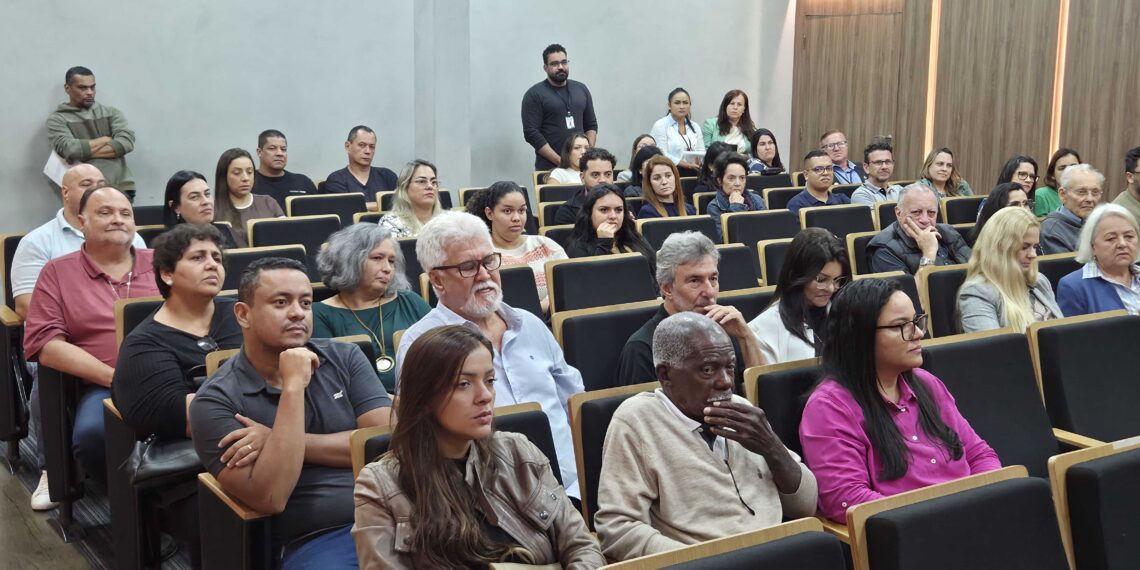 Prefeitura firma parcerias com organizações da sociedade civil para serviços socioassistenciais