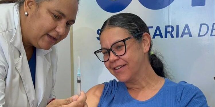 Vacina contra bronquiolite segue disponível nas unidades de saúde de Cotia