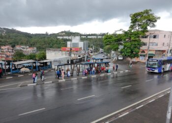 Prefeitura inicia obras de Pontos ônibus no centro e trânsito terá alteração