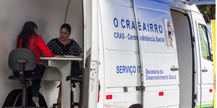 Cotia promove mutirão para regularização do CadÚnico e manutenção de programas sociais