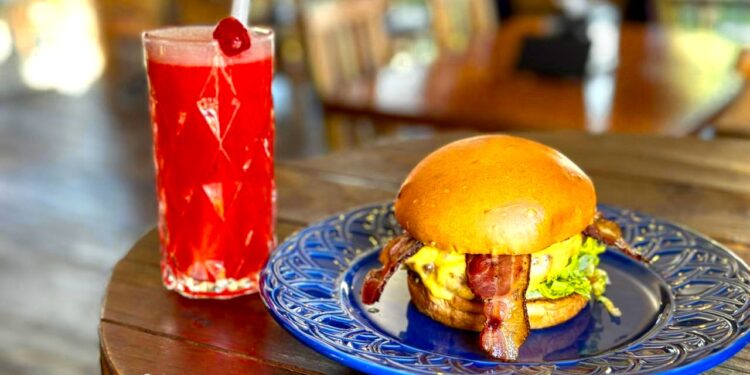 Empresários de bares e restaurantes de Cotia terão palestra gratuita sobre Reforma Tributária