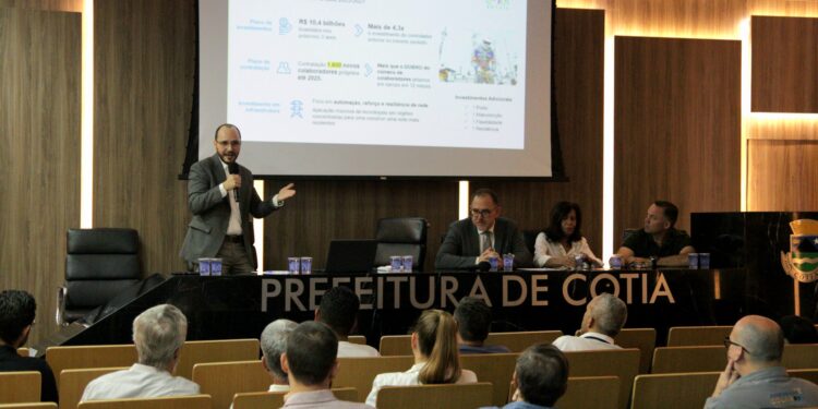 Enel apresenta plano de investimentos para reduzir quedas de energia em Cotia