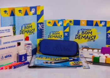 Educação entrega 34 mil kits de material escolar para alunos do Jardim ao nono ano do Ensino Fundamental