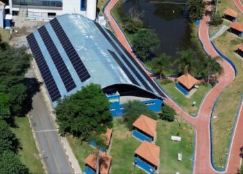 Prefeitura inaugura terceira usina de energia solar nesta quinta-feira (26)
