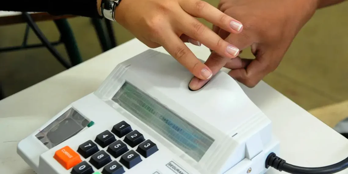Veja o que abre e o que fecha no feriado do Dia do Trabalhador em Cotia