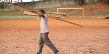 Prefeitura inicia reforma e revitalização do Campo do Jardim dos Ipês