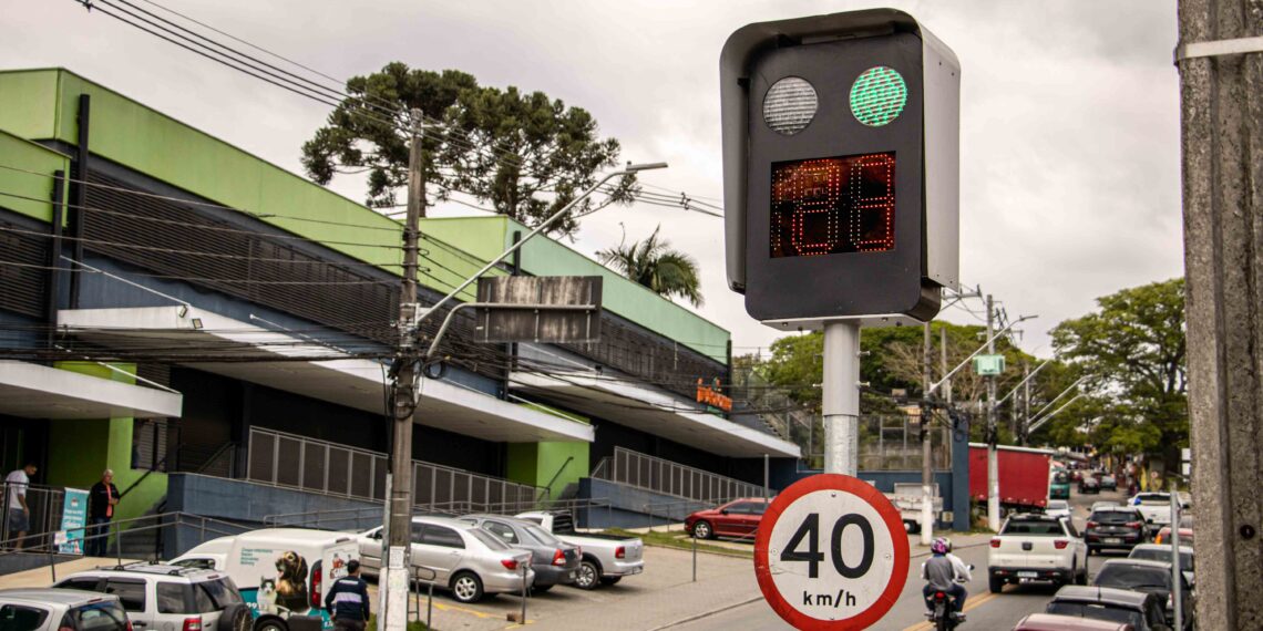 Radares instalados em  Cotia passam por aferição do IPEM; confira datas e locais