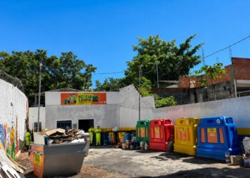 Cada morador pode descartar até 50 kg de recicláveis por dia no EcoCotia Limpa