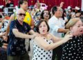 Baile da pessoa idosa em dose dupla neste fim de semana