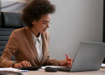 Secretaria de Trabalho e renda tem inscrições para curso gratuito de Assistente Administrativo