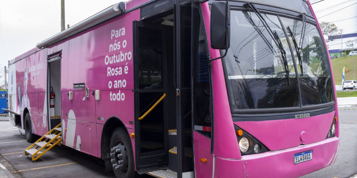 Outubro Rosa começa em setembro em Cotia com exames e ações de prevenção