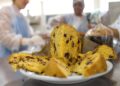Curso gratuito ensina a fazer panetones e doces natalinos e pode virar renda extra no fim do ano