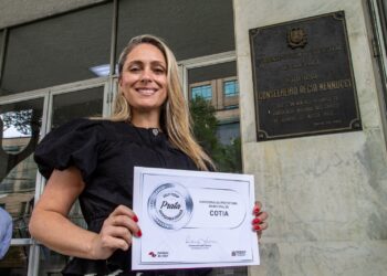 Cotia recebe Selo Prata de Ouvidoria Cidadã do Tribunal de Contas