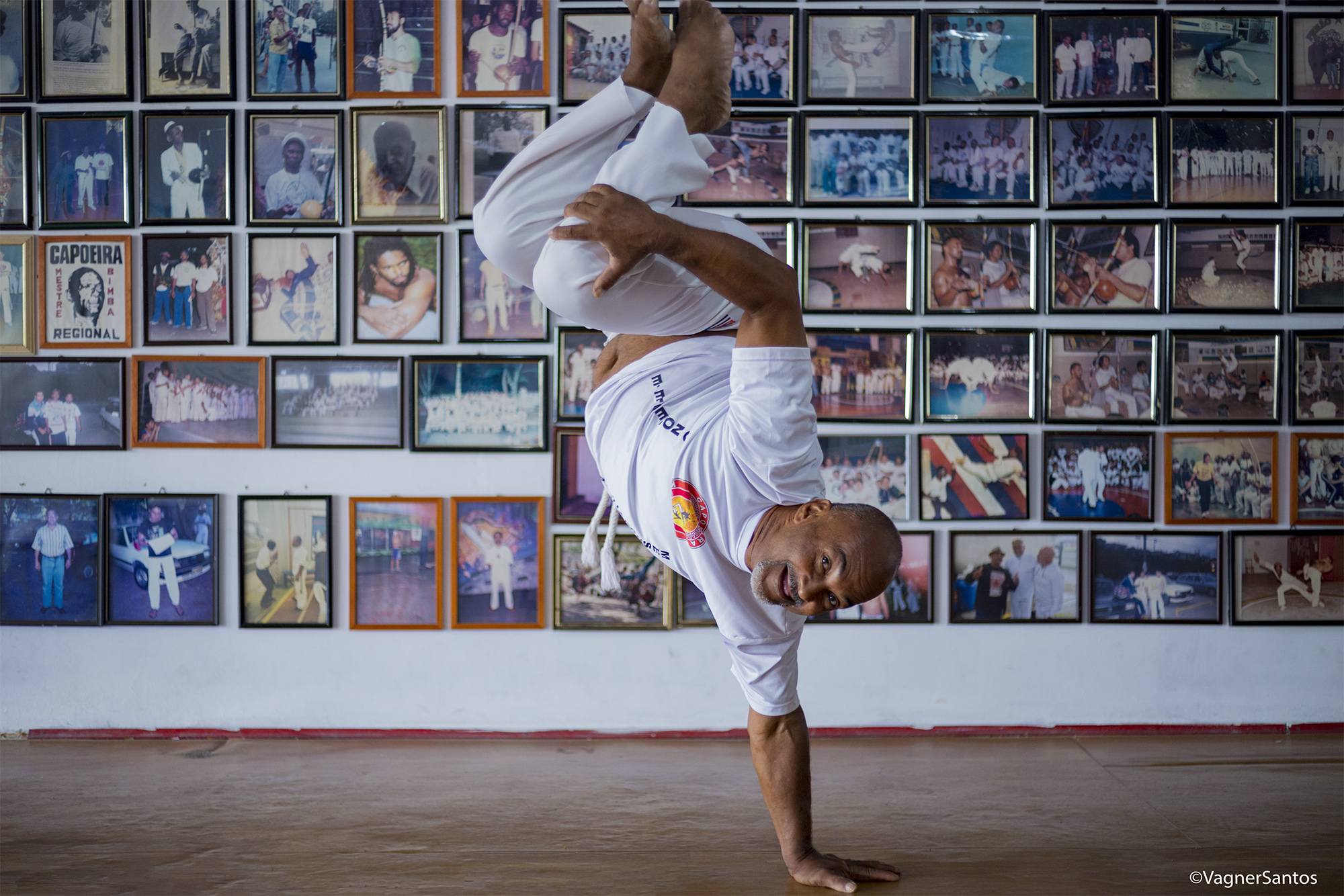 Dia 7/10 tem aula de capoeira com o mestre Jaguara, pelo projeto Vem Aprender