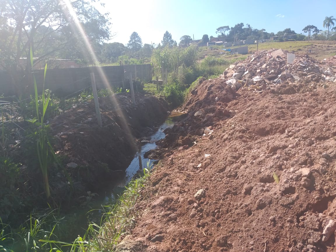 GCM Ambiental flagra três homens cometendo crime ambiental no bairro Caputera